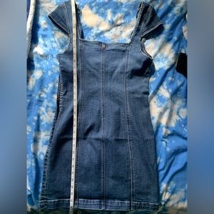 2/$15 Volcom cap sleeve denim dress